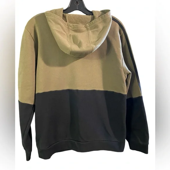 Adidas Hoodie - Size 18/20 XL - Picture 3 of 7